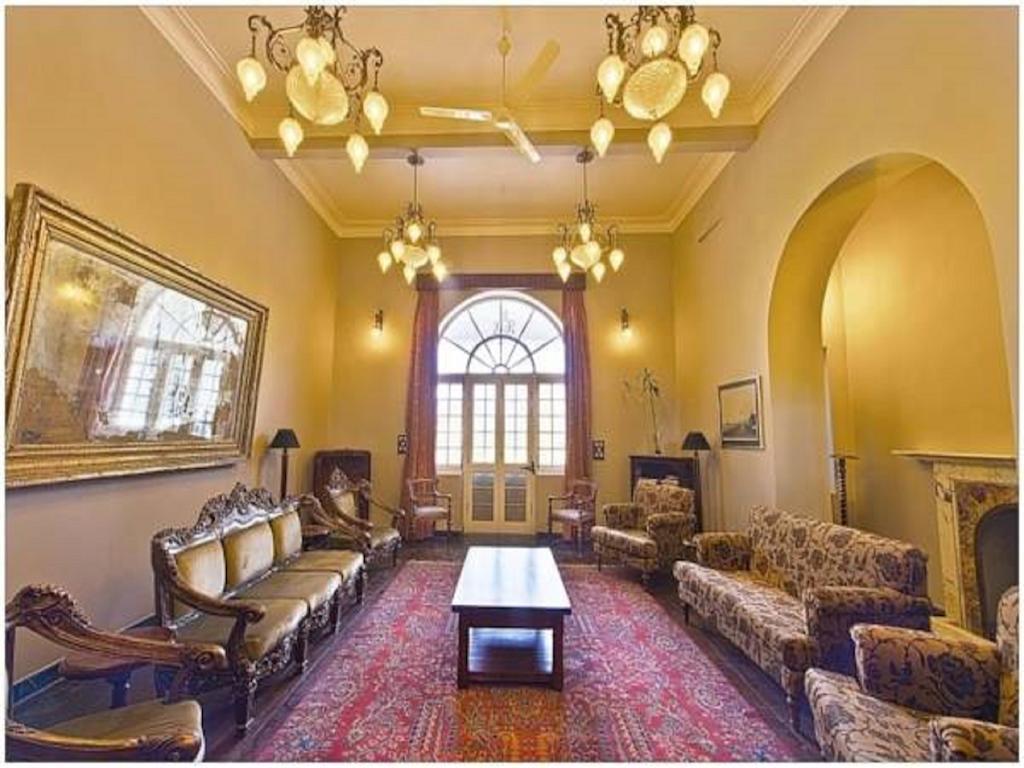 Altus Luxury Homestay Mount Abu Room photo